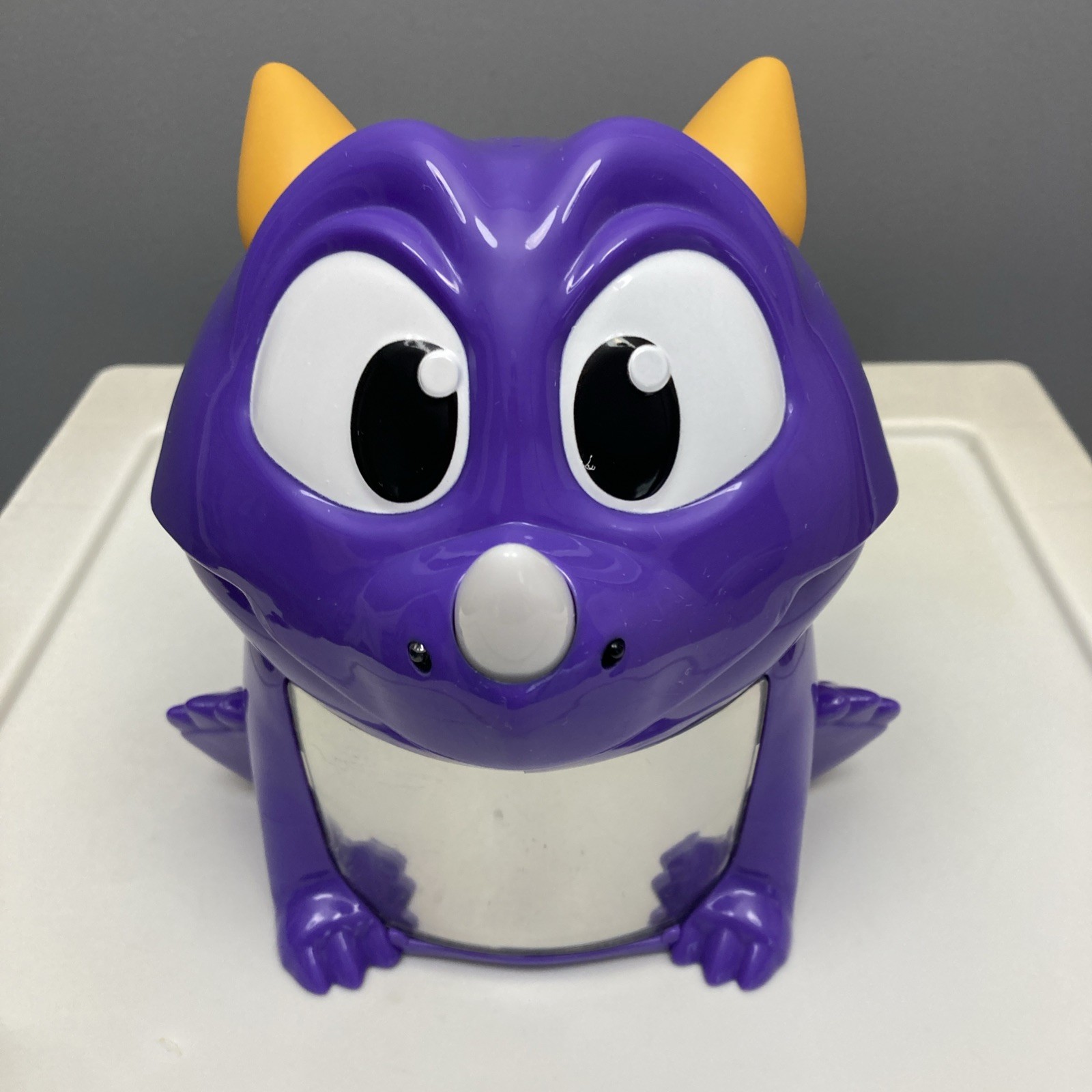 Dragon Snacks Game Goliath Kids Electronic Magical Purple COMPLETE 2-4 Players