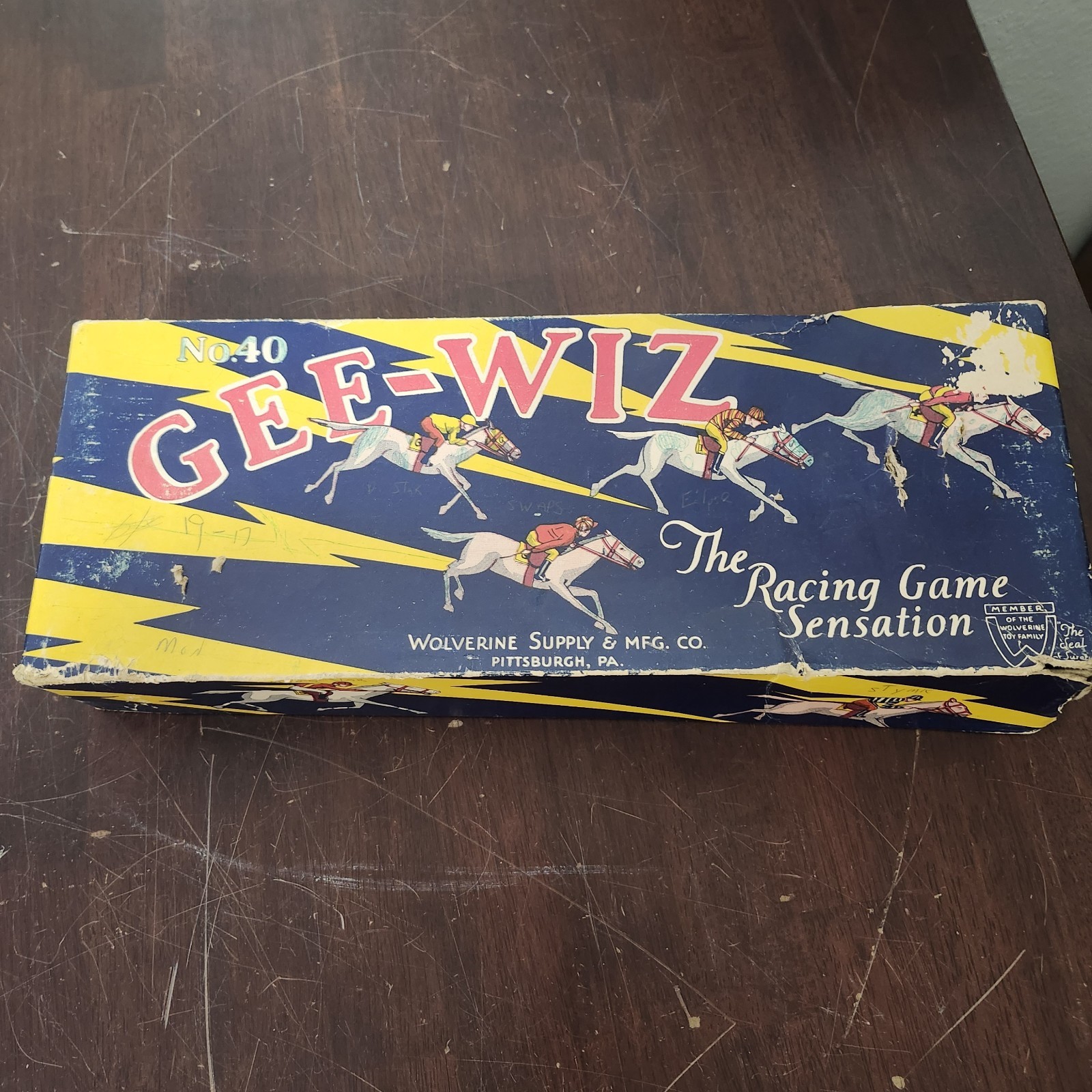 Vintage Gee-Wiz No.40 Racing Game Tin Litho Simulator Wolverine Horse Race Box