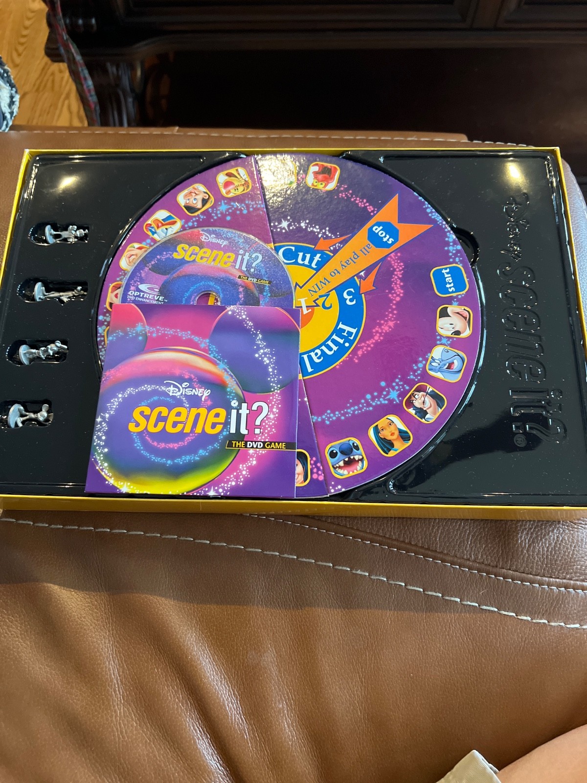 Scene it? Disney DVD Trivia Board Game by ScreenLife / Mattel 2004 Complete