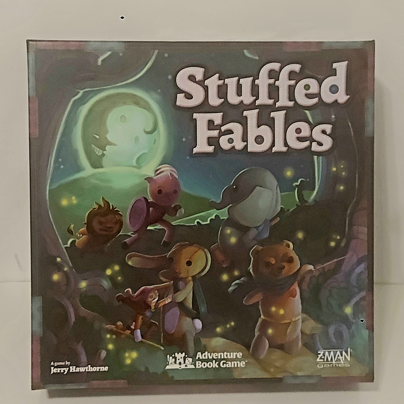 Stuffed Fables Adventure Book Game Complete W/Dice/Figures/4 Sealed Decks Z-Man