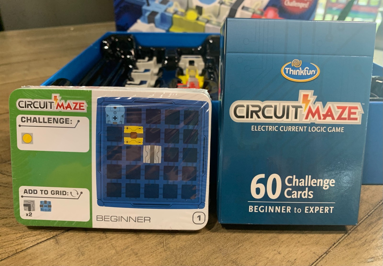 ThinkFun CIRCUIT MAZE Electric Current Logic Game | Ignite Your Mind! 60 Challen
