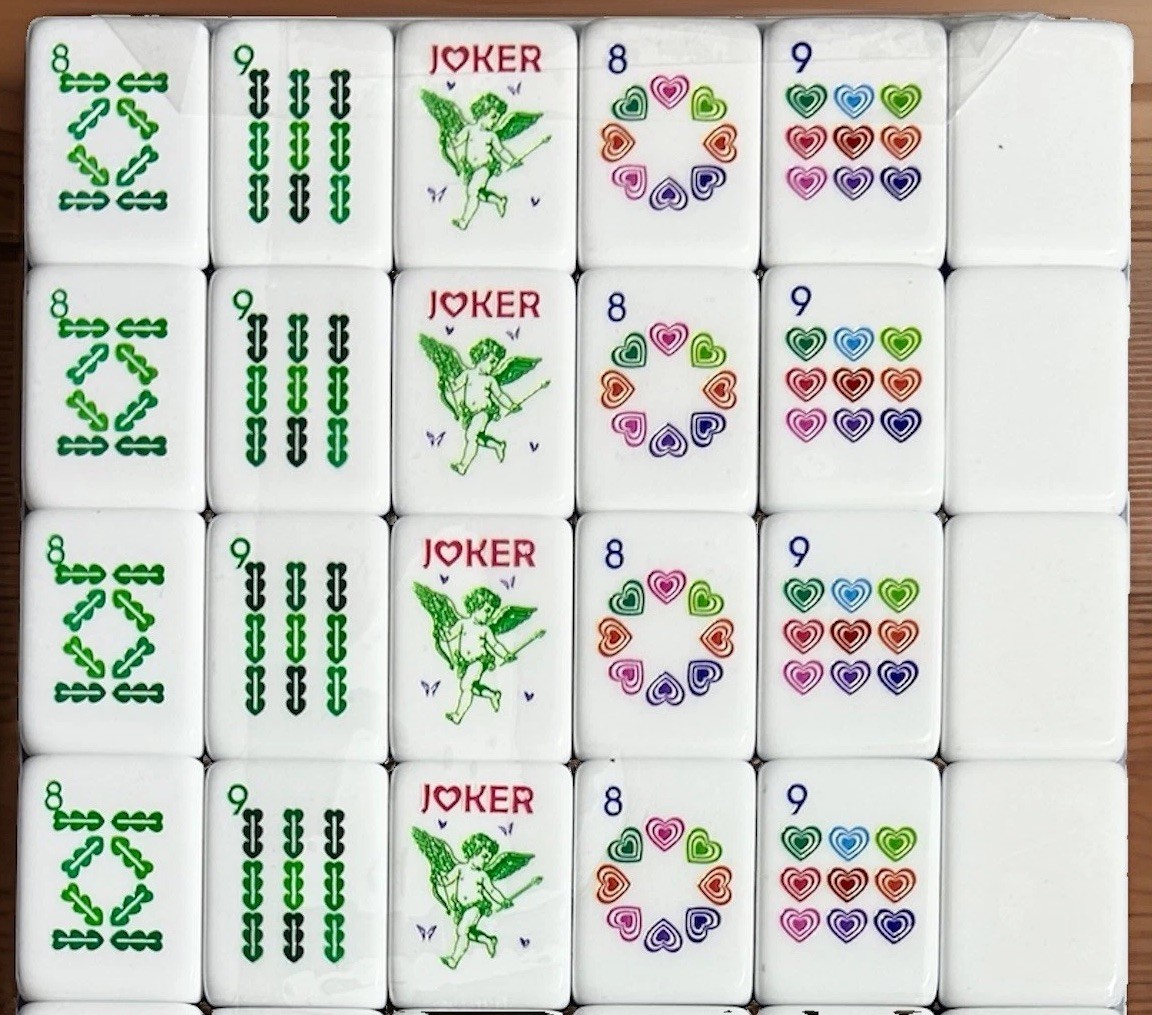 Complete American Mahjong Set Engraved Acrylic Heart Motifs 166 4-Layer Tiles