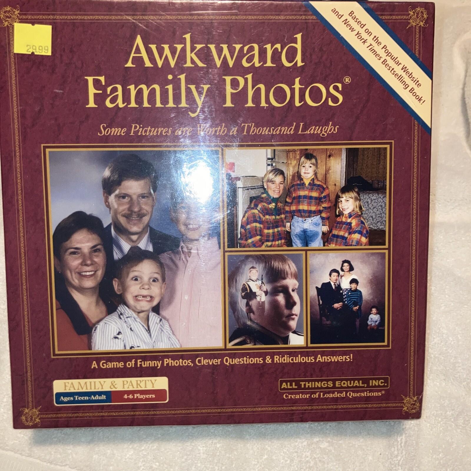 Awkward Family Photos Family and Party Game 2012 NEW SEALED! Games Teen Adult