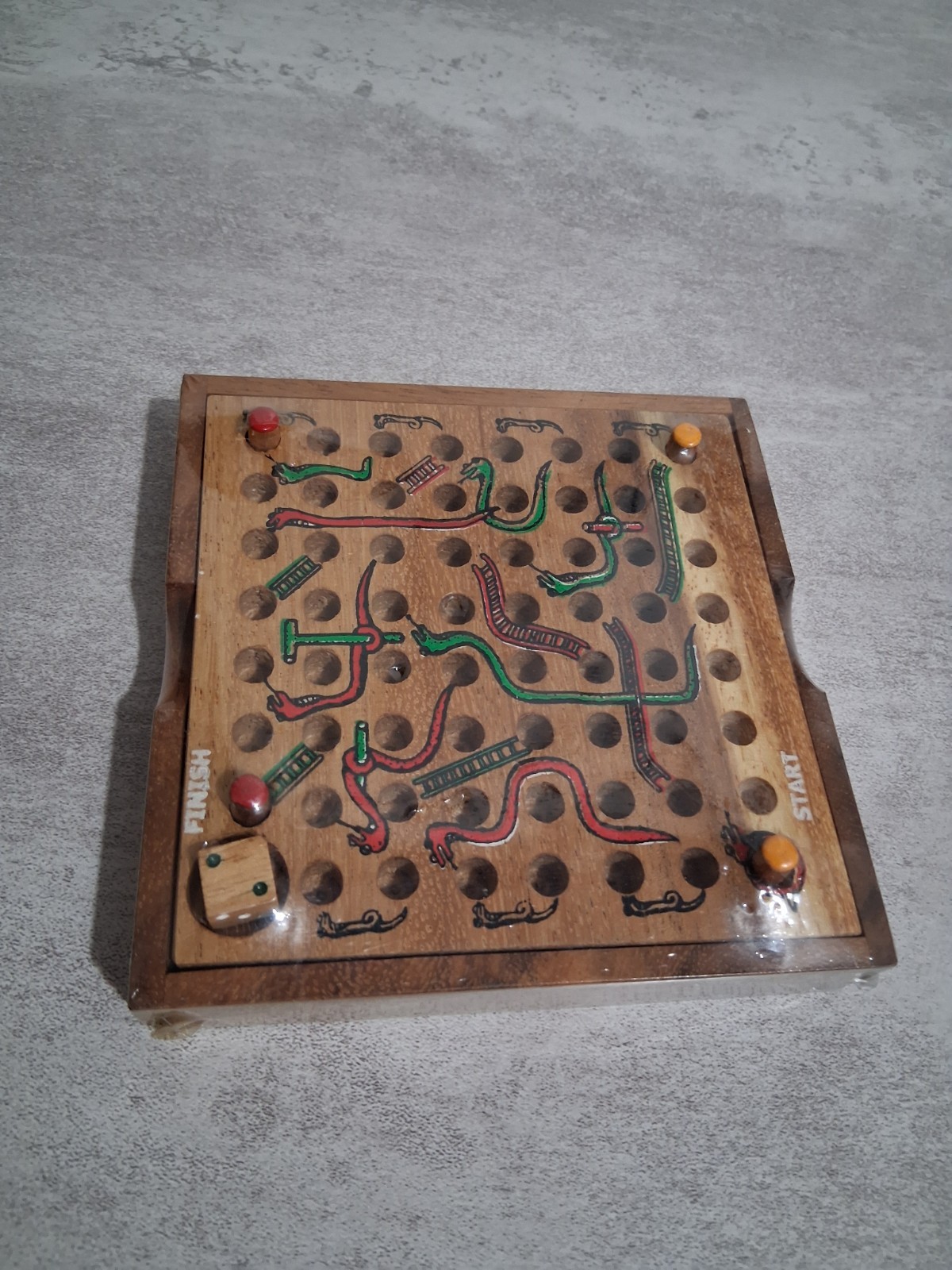 Real Wood – Snakes and Ladders Classic Board Game (NEW)