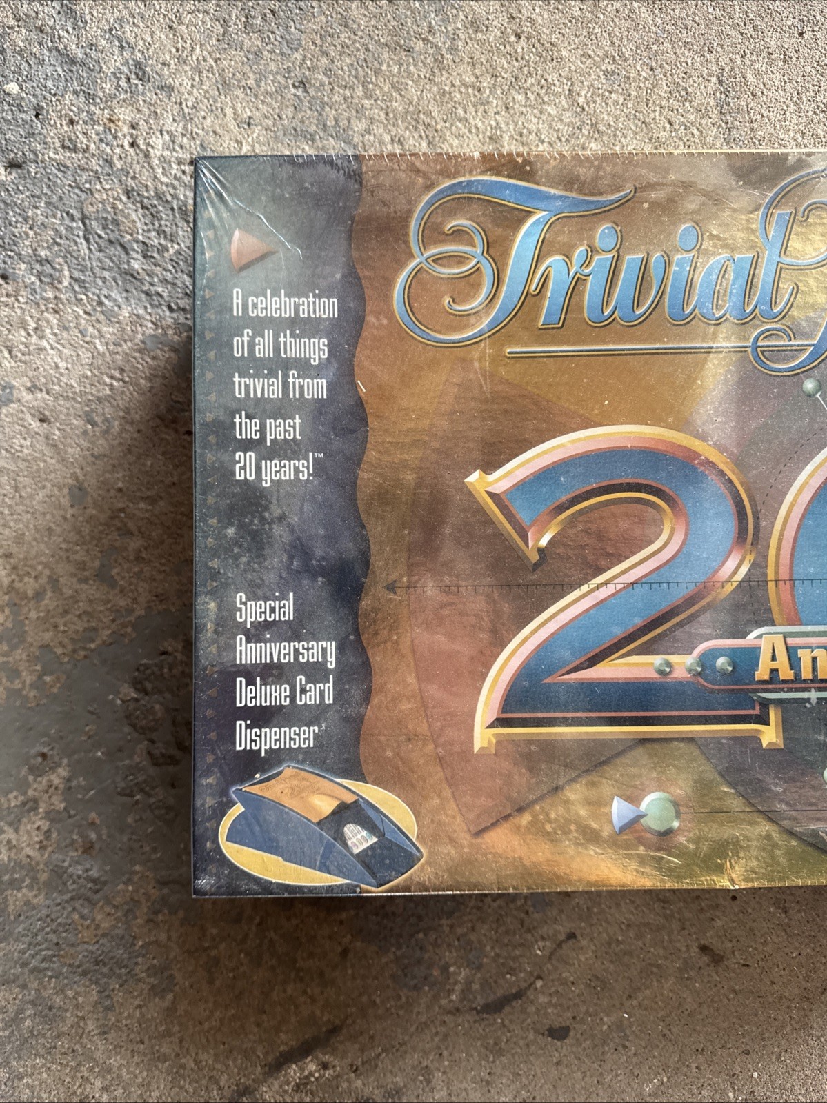 Trivial Pursuit 20th Anniversary Edition Cards Board Game Trivia SEALED NEW