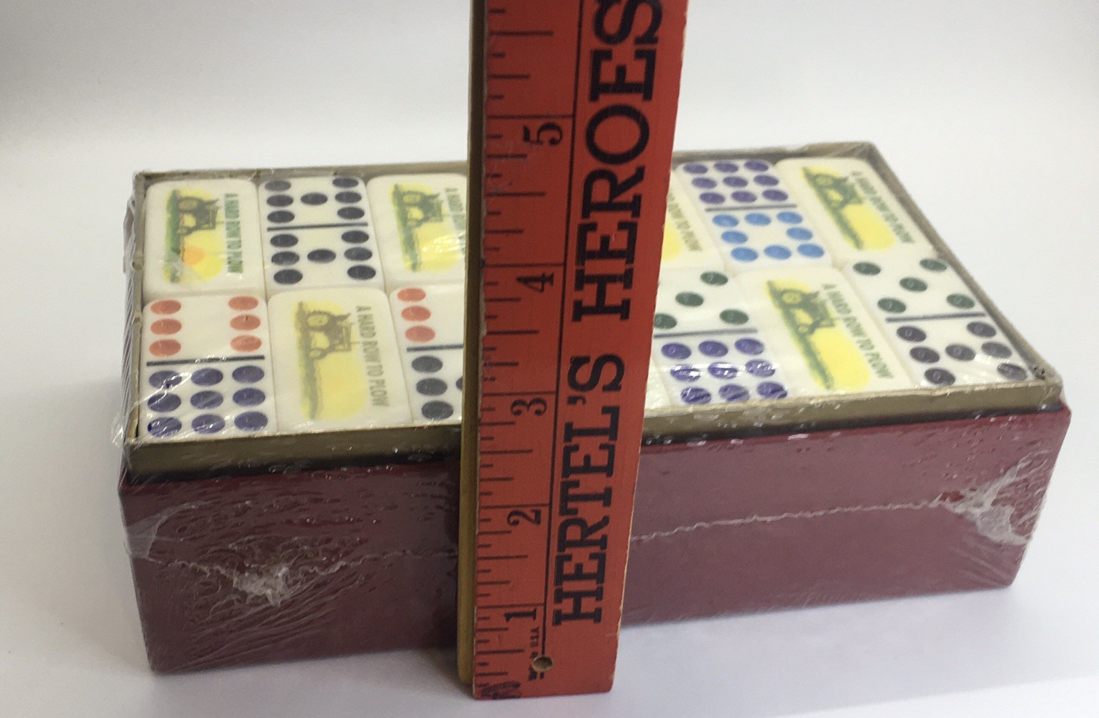 PUREMCO EXTRATHICK PRO DOUBLE NINE DOMINOES HARD ROW TO PLOW MADE IN USA SEALED