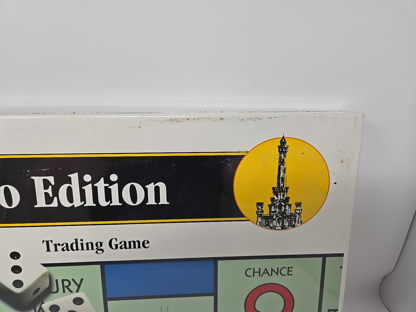 VINTAGE CHICAGO EDITION MONOPLY BOARD GAME 2TO8 PLAYERS AGES 8AND UP