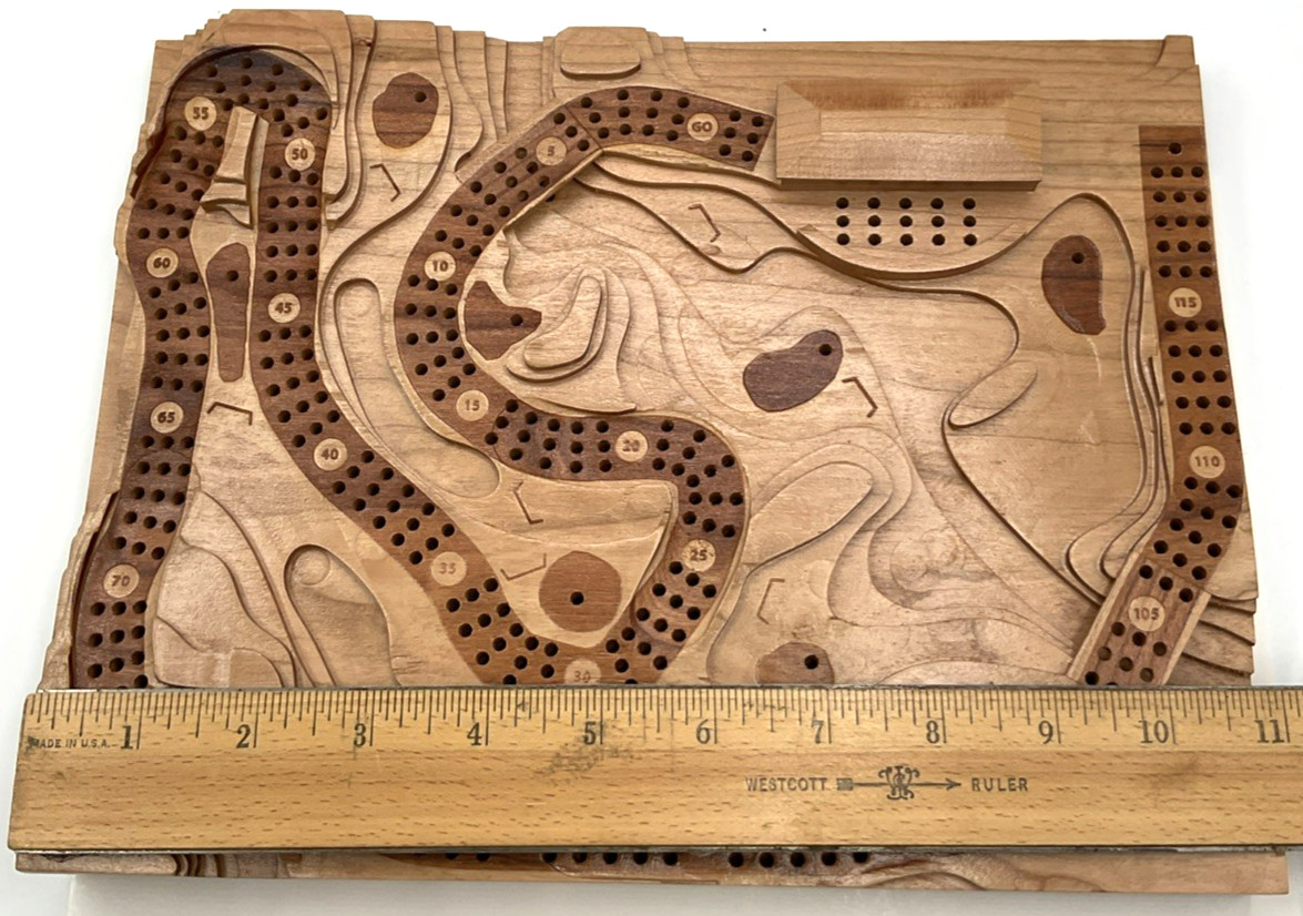 Handmade Cribscapes 3-D Golf Inspired Cribbage Board Made in Canada Card Game
