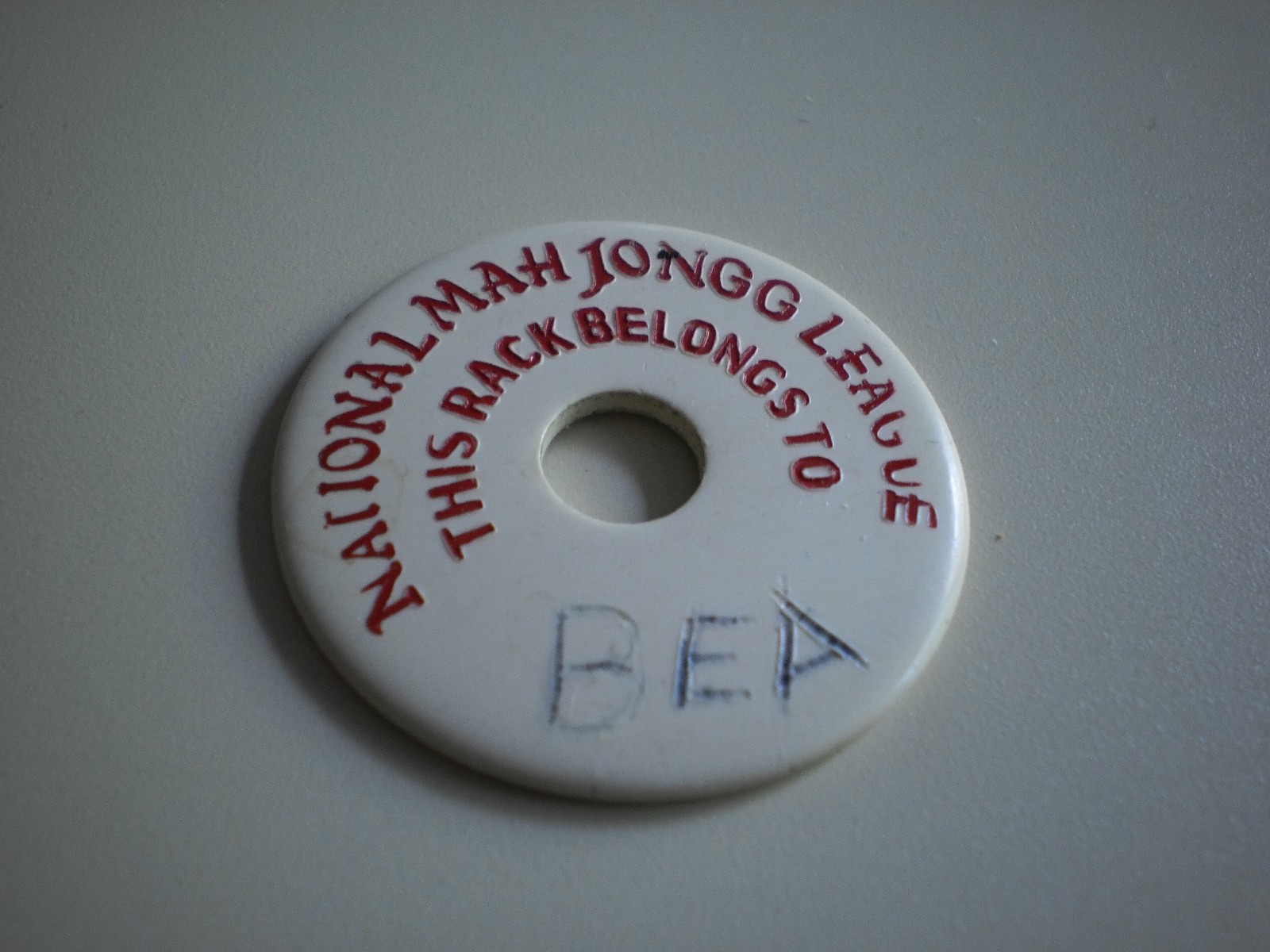 RARE VTGE MAH JONG MAJONG TOKEN, CHIP, TAG “THIS RACK BELONGS TO” V GOOD COND