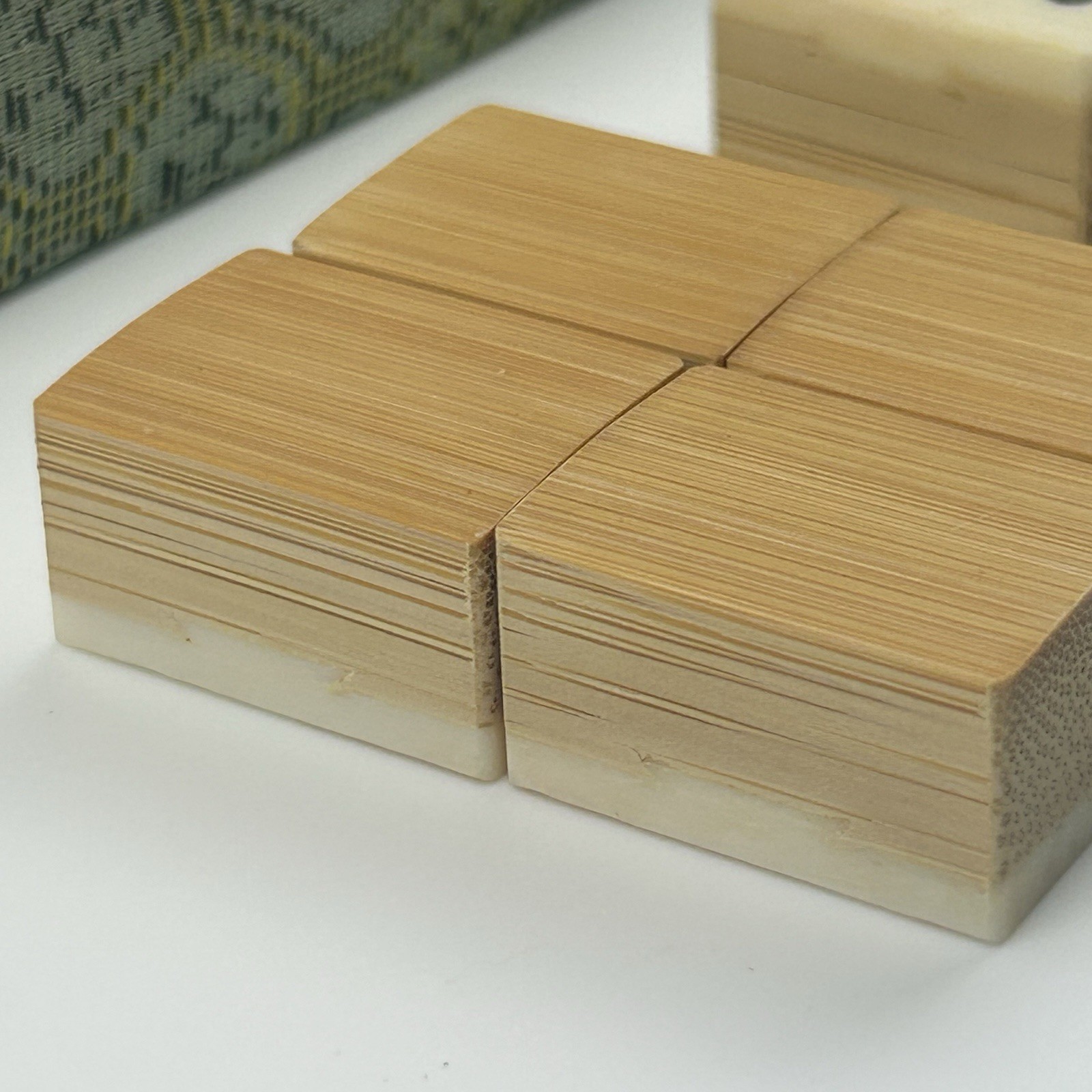 Antique Bone & Bamboo Pai Gow – RARE 32 Chinese Dominoes & Dice Decorative Box