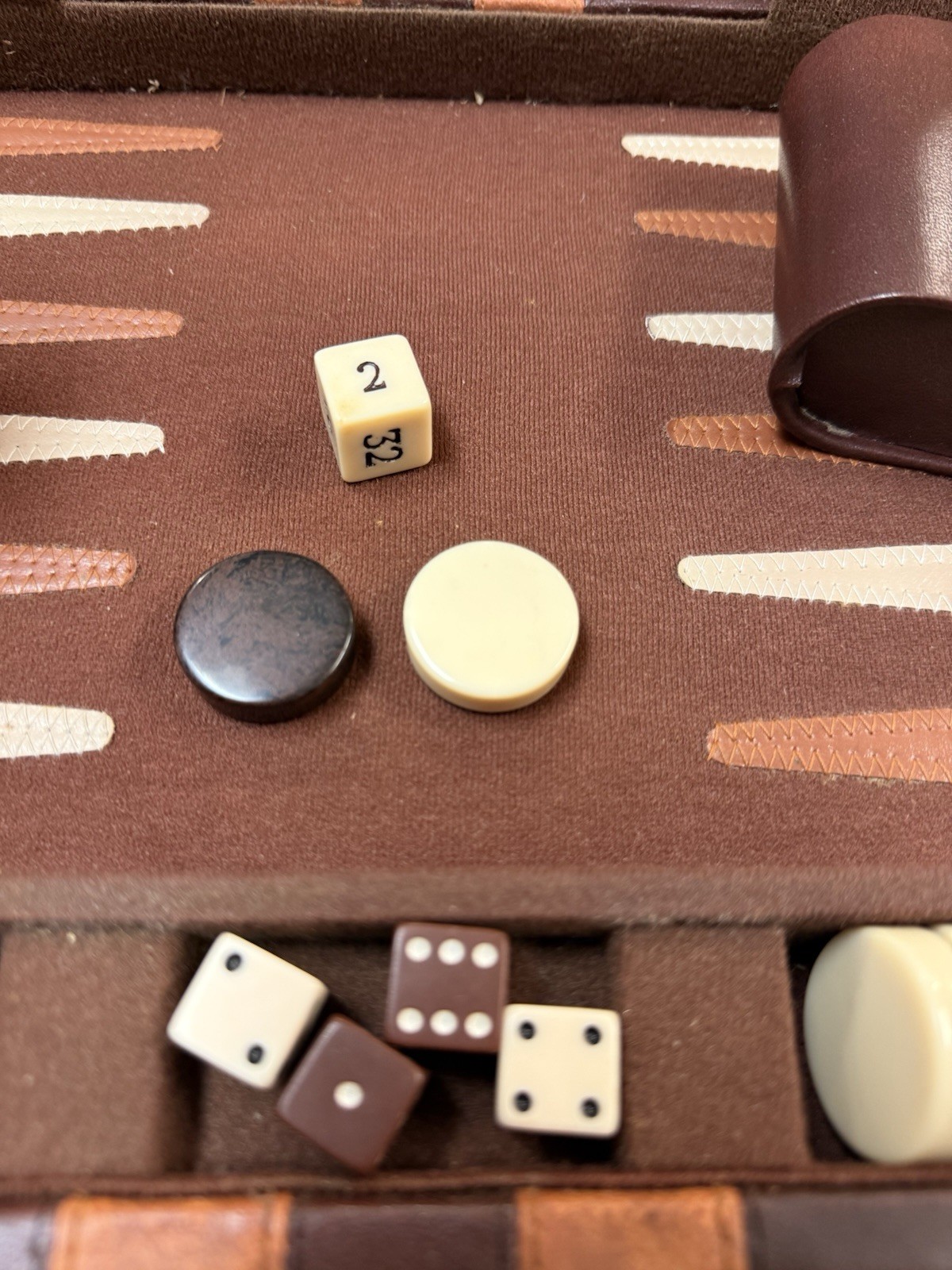 Vintage Backgammon Set Travel Case Leatherette Complete w Dice Cups 1950s 60s