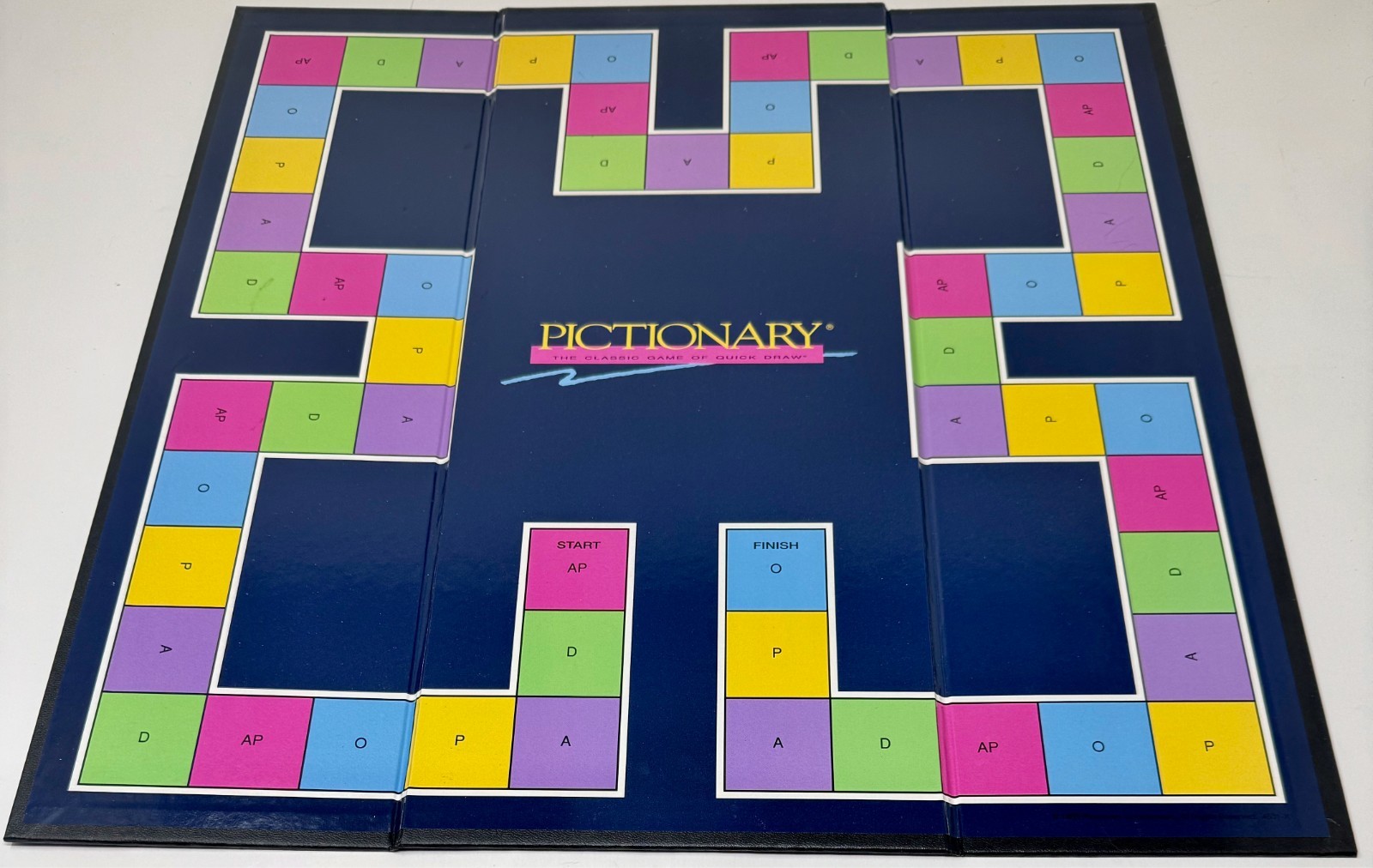 Pictionary – 1993 – Updated for the 90s – Complete
