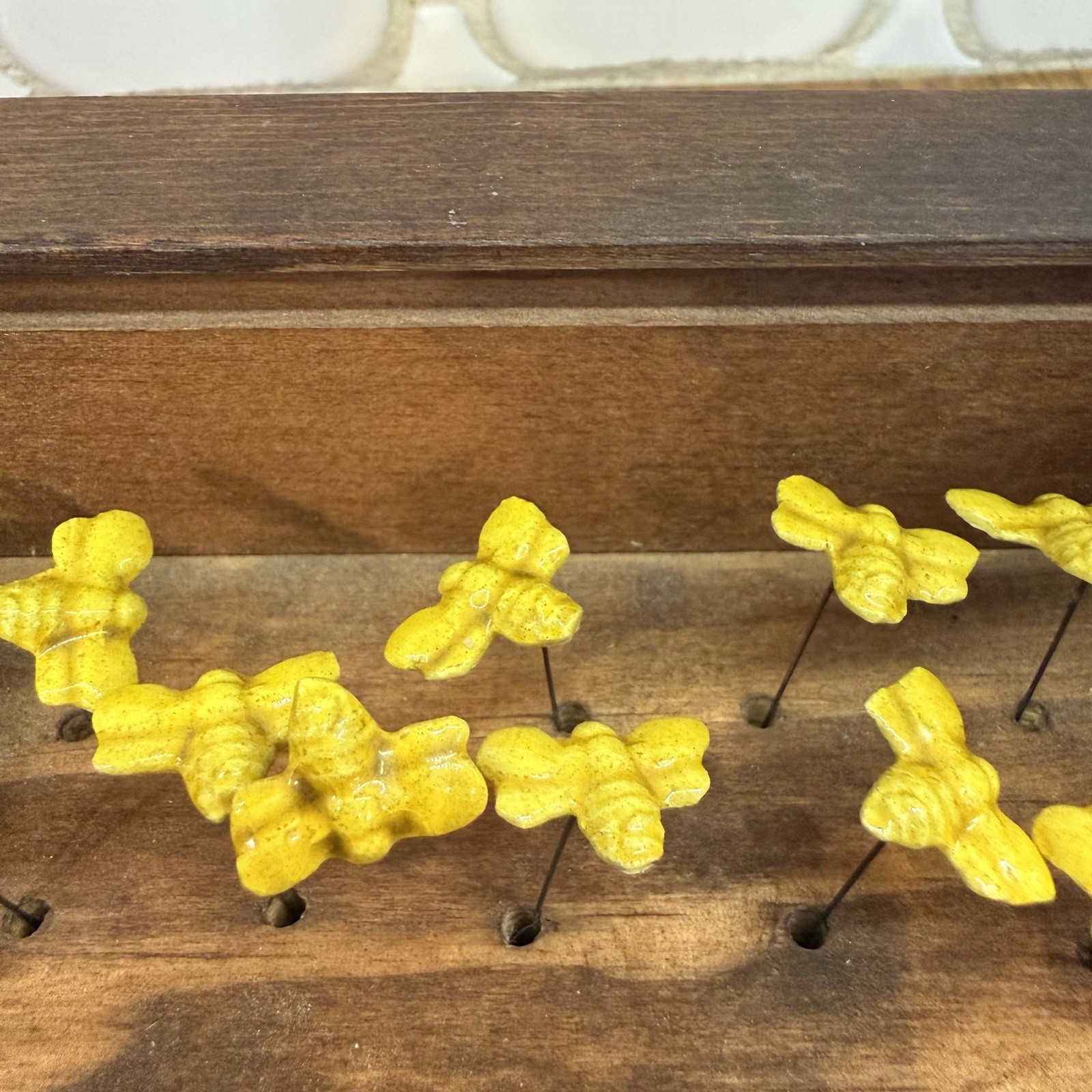 VNTG Hand Made Checkers Pieces Composite Ceramic Queen Bee Hive Wooden Box OOAK