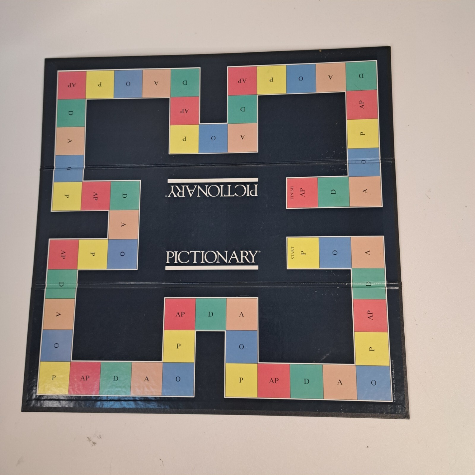 Vintage PICTIONARY 1985 FIRST EDITION Replacement board only