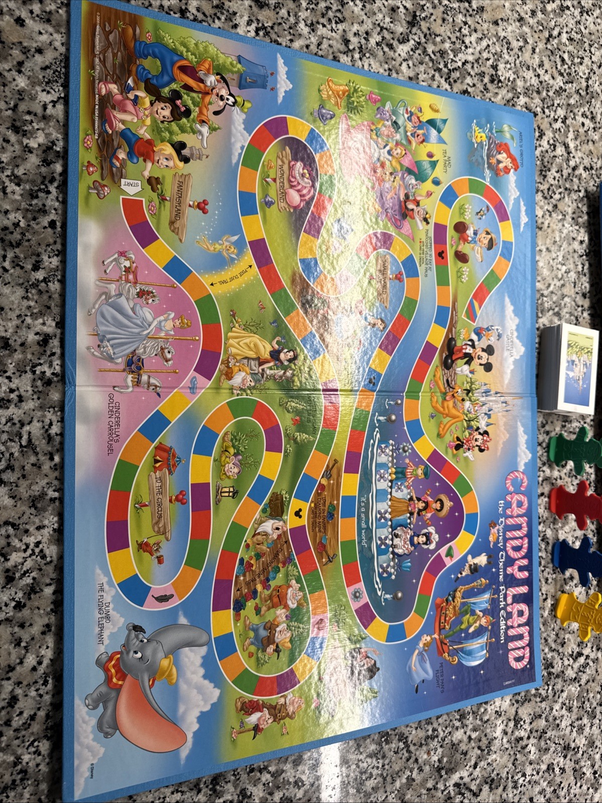 CANDYLAND: Disney Theme Park Edition Board Game (2009) Disneyland DISNEY WORLD