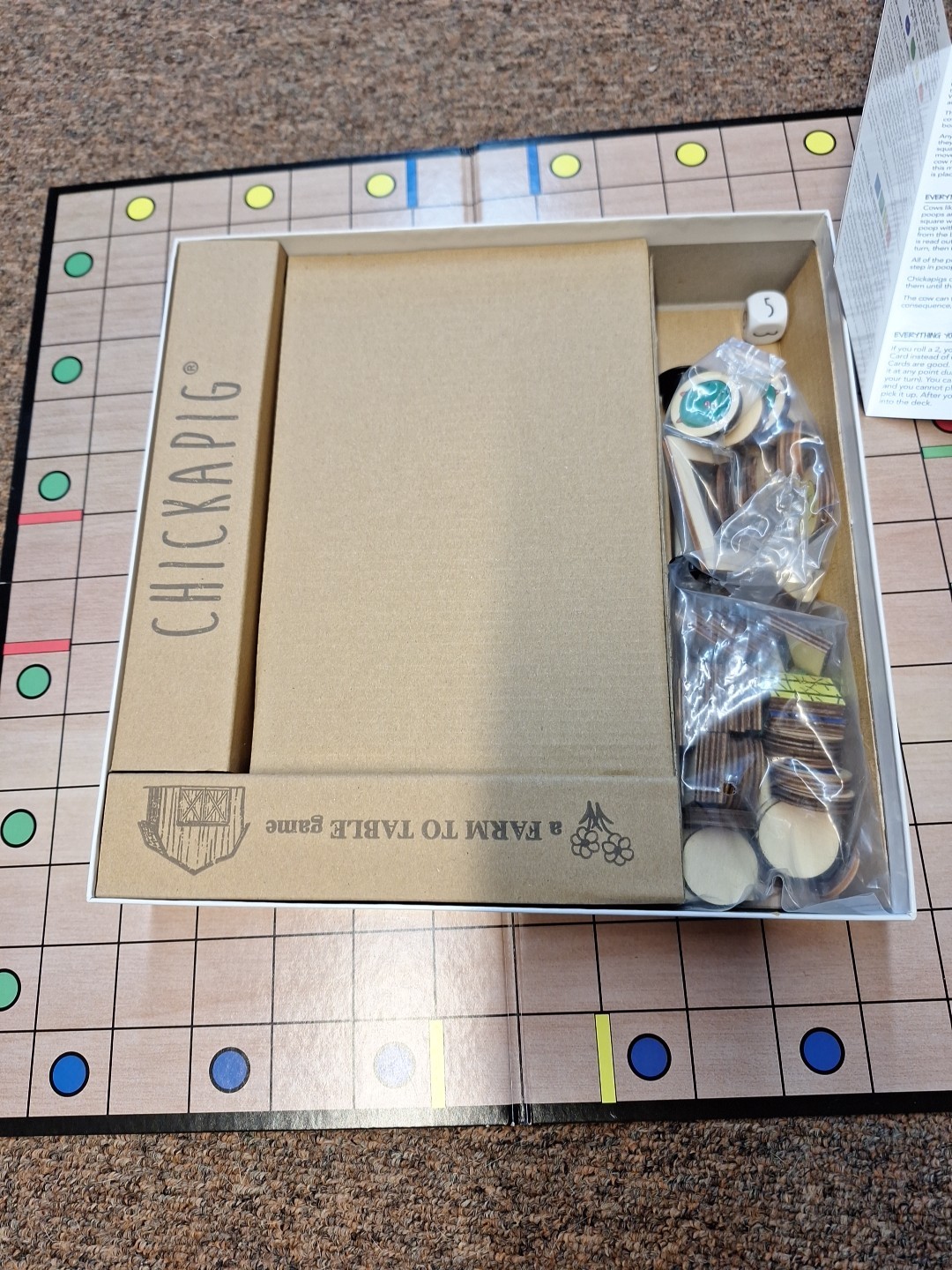 Chickapig First Edition A Farm To Table Board Game With Wood Pieces – Complete