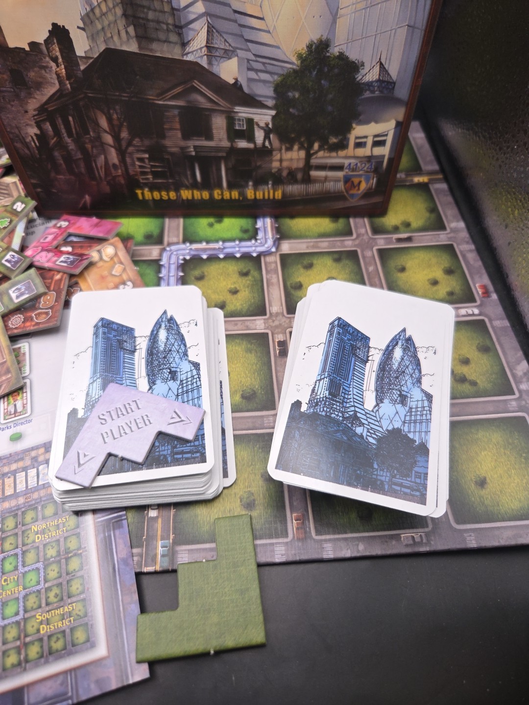 Mayfair Board Game Urbania City Building Box Complete Simone Lucien