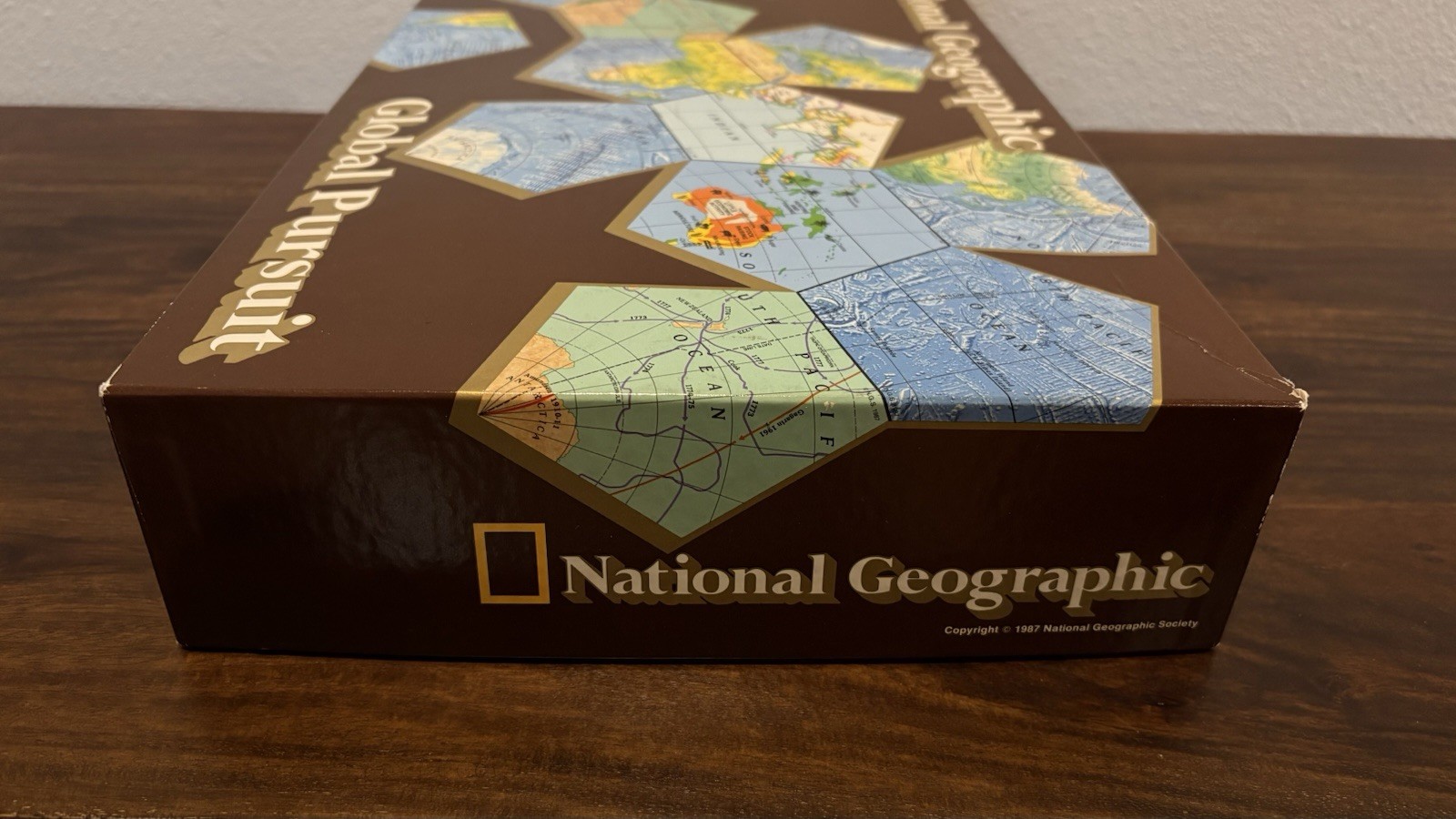 National Geographic Global Pursuit Geography Board Game Complete 1987 USA
