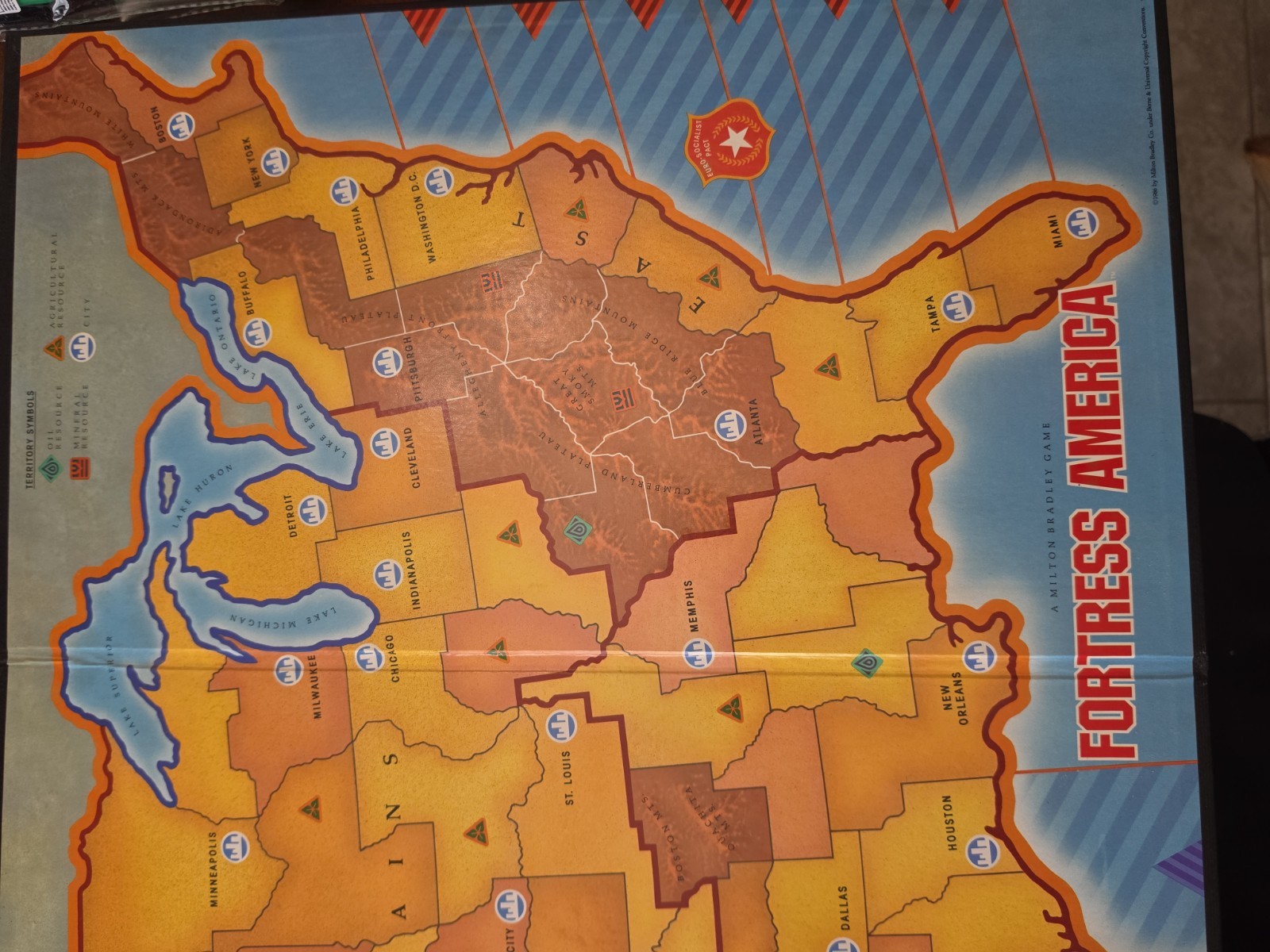 1986 Fortress America Game by Milton Bradley Complete Ready To Play Vintage War