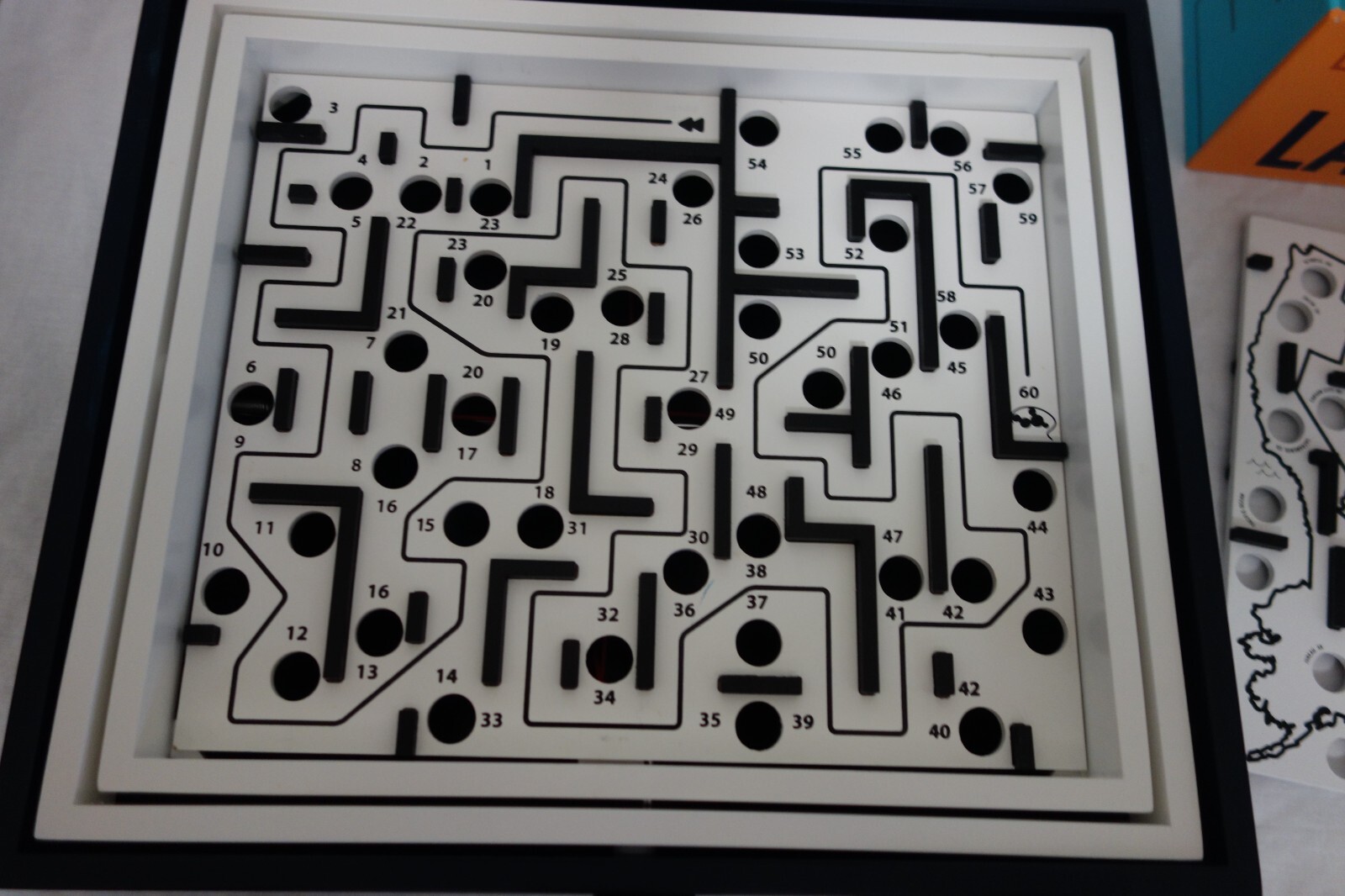Marbles Brain Workshop Board Games Labyrinth Box 4 Mazes Complete