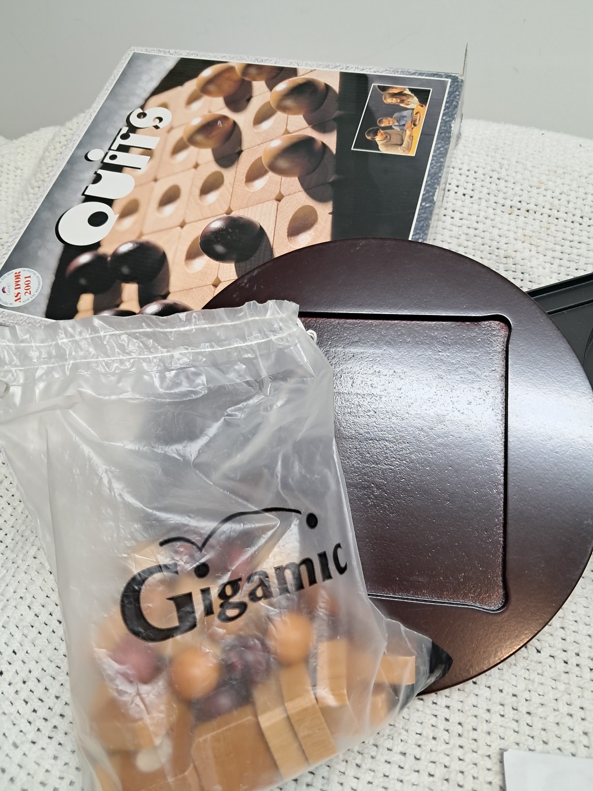 Quits Game by Gigamic The Shifty Strategy Game Wooden Marbles