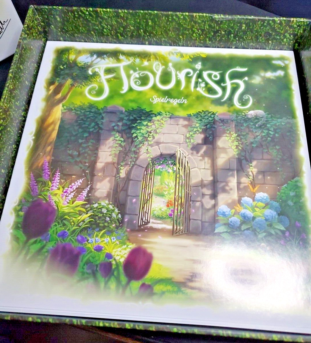 Starling Game “Flouish” Board Game Signature Edition 1-7 Players 1st Edition