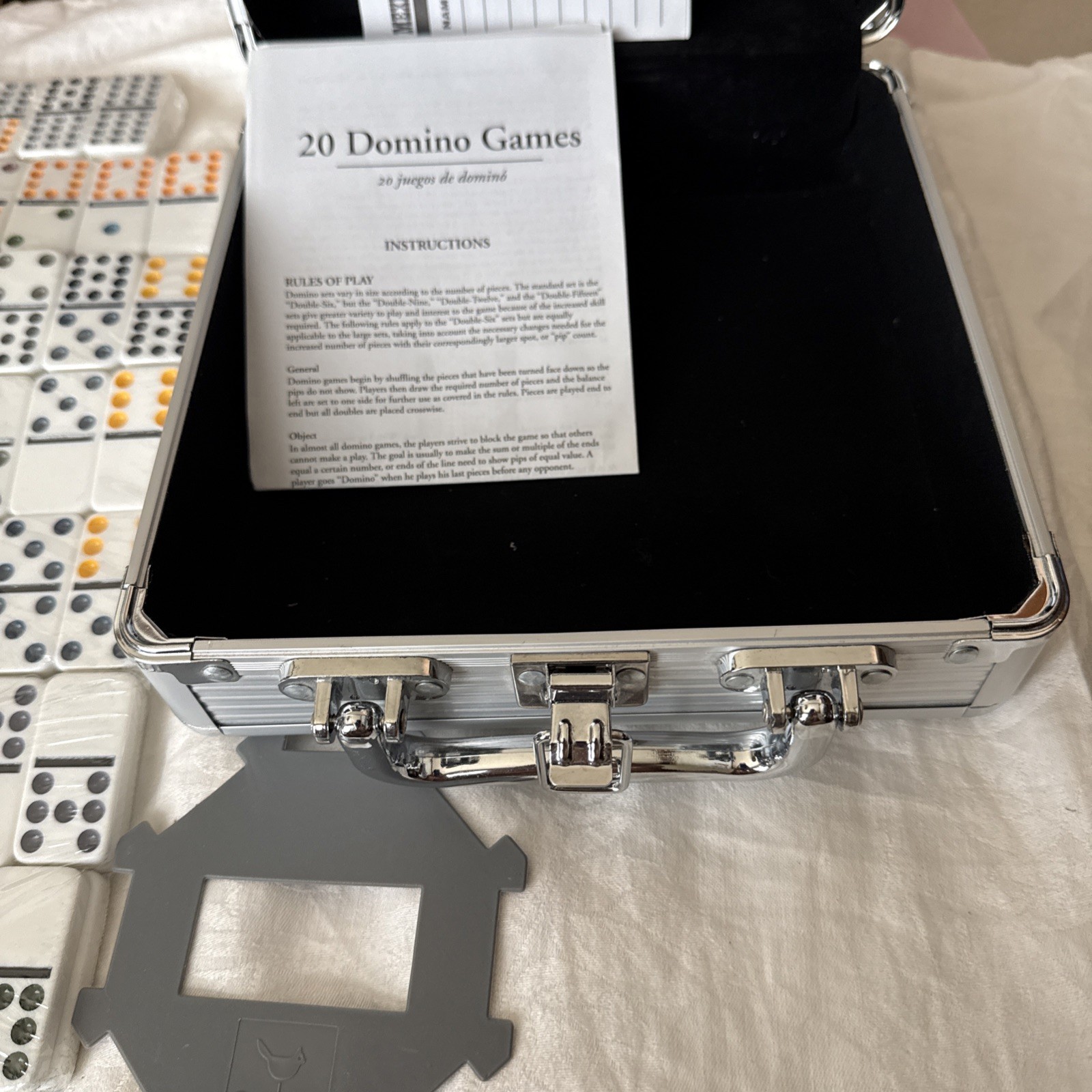 Cardinal’s Mexican Train Dominoes Double 12 W/Aluminum Case & Inst. ** Free S/H