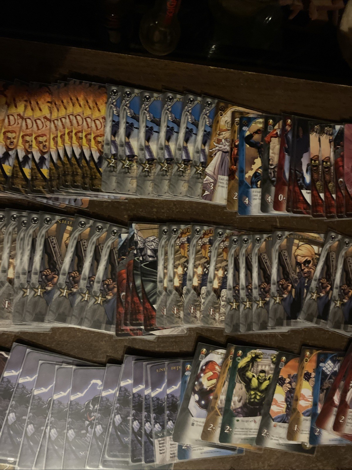 Lot of 500 Upper Deck Marvel Legendary Cards