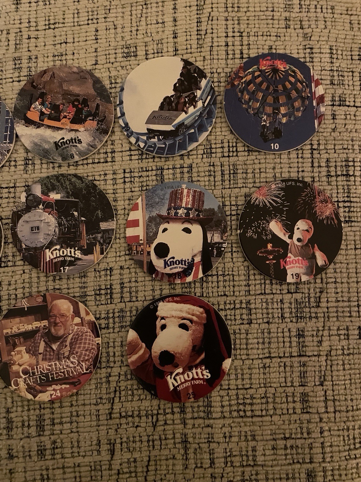 Vintage 1994 Knotts Berry Farms Complete Set Of Pogs (Stored In Sleeve)