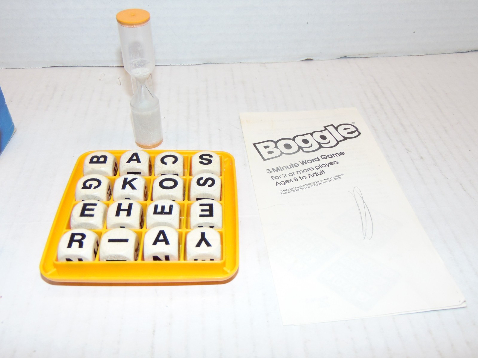 Boggle Word Game Parker Brothers 1987 COMPLETE 100%; IN GREAT CONDITION 10/10;