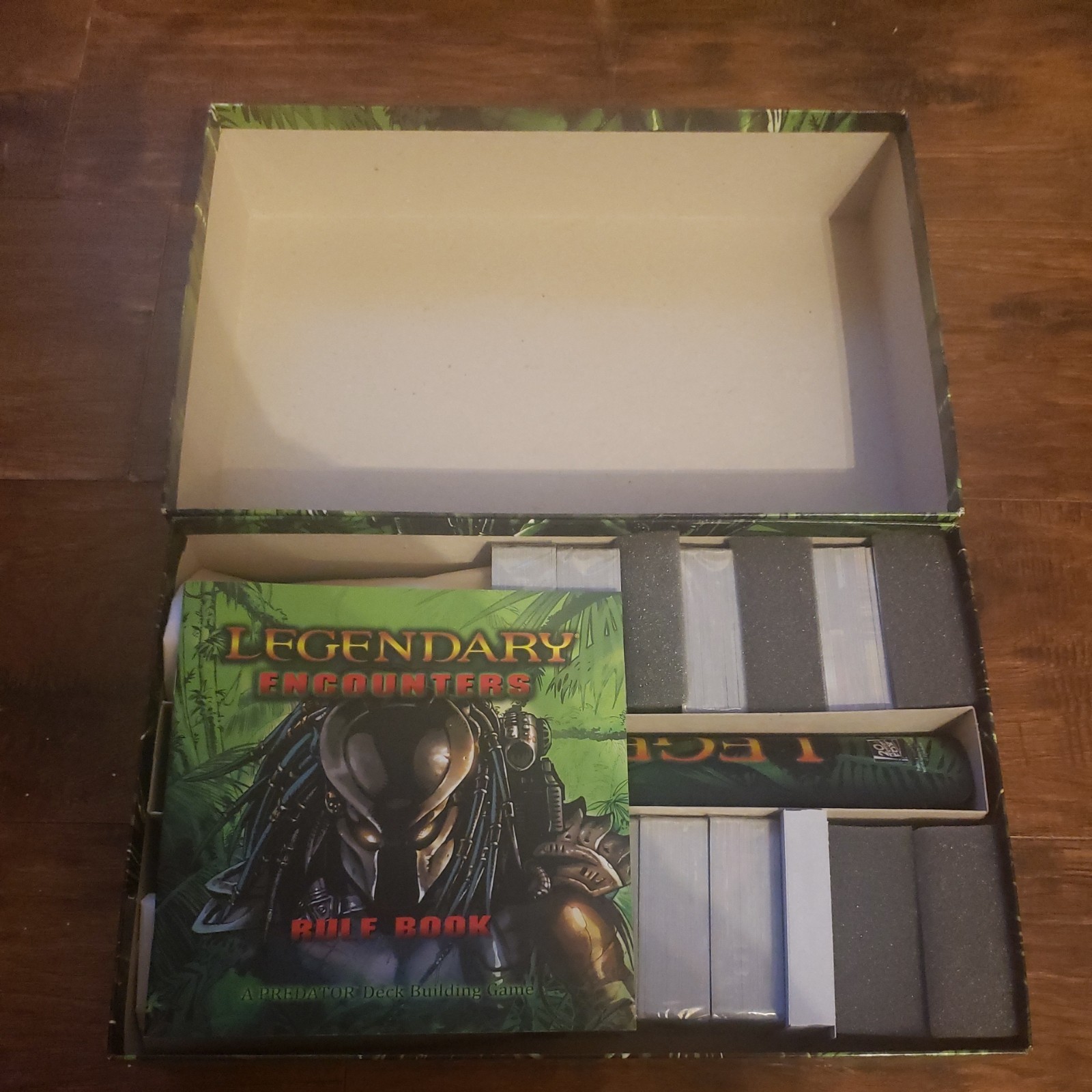 Legendary Encounters Predator Deck Building Game Upper Deck Complete Alien Movie