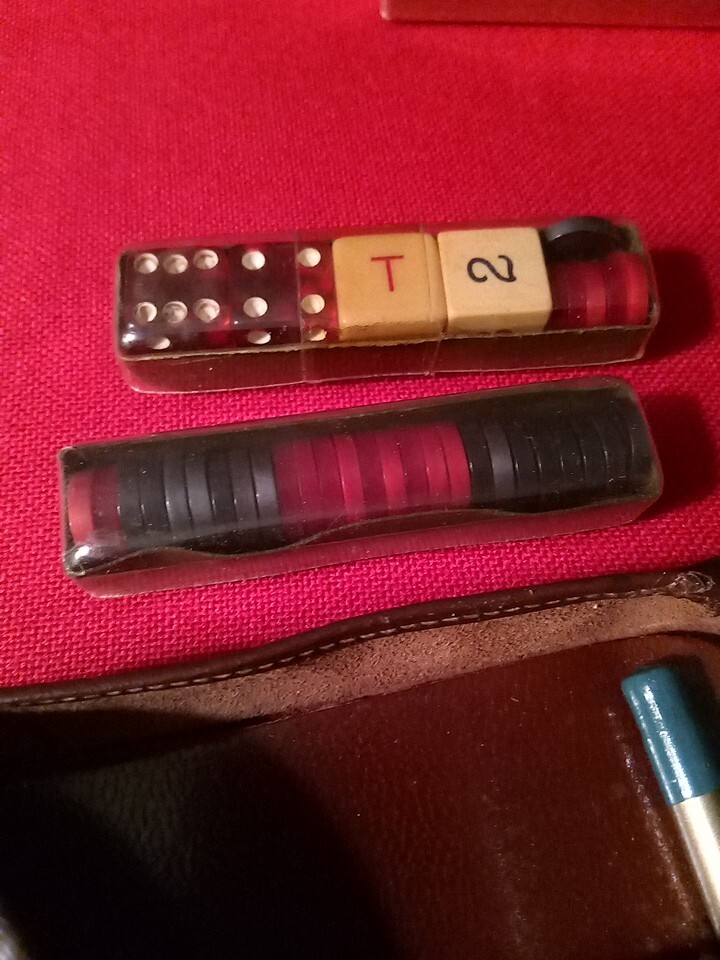 Vintage Deluxe Play Kit Leather Dice, Cards Chips Score Cards