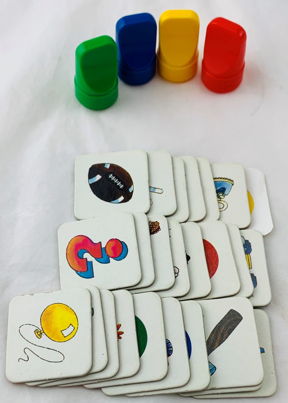 1986 Match & Move Memory Game Milton Bradley Complete in Great Cond FREE SHIP