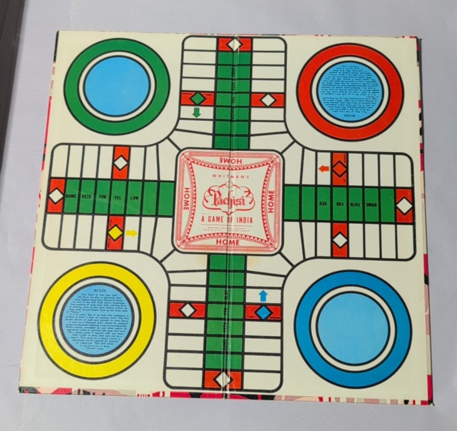 VINTAGE 1945 WHITMAN’S PACHISI A GAME OF INDIA BOARD GAME NO. 4728