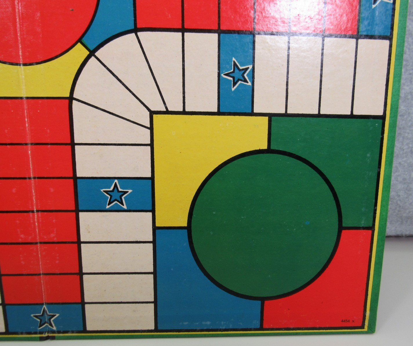 The Game of India BOARD ONLY Milton Bradley VTG1981 Like Parcheesi Replacement