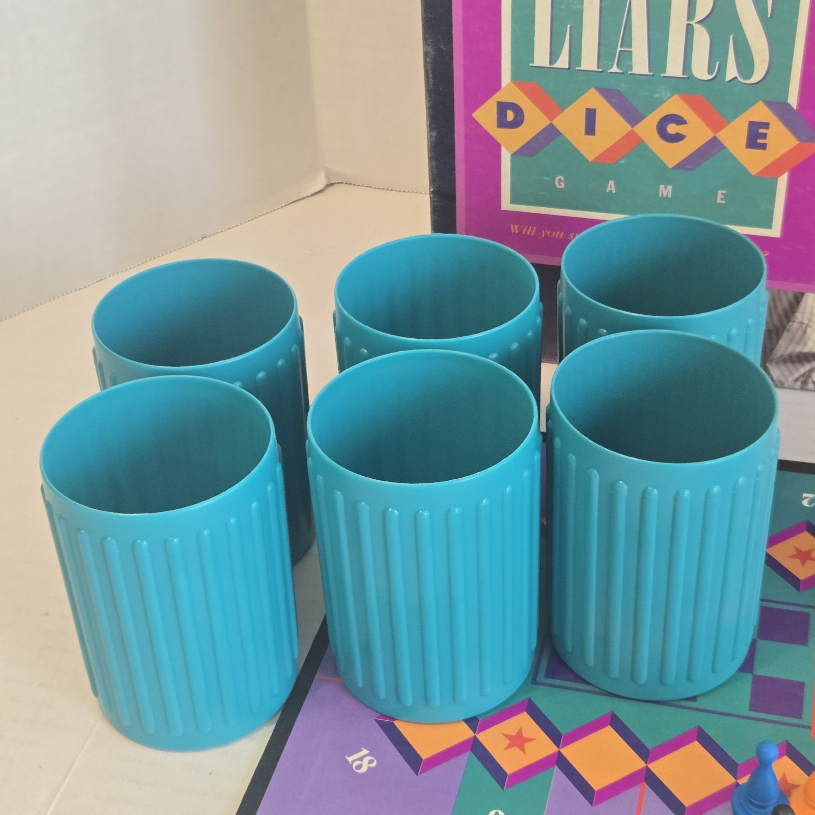 Vintage LIARS DICE Game 1987 Milton Bradley **COMPLETE**