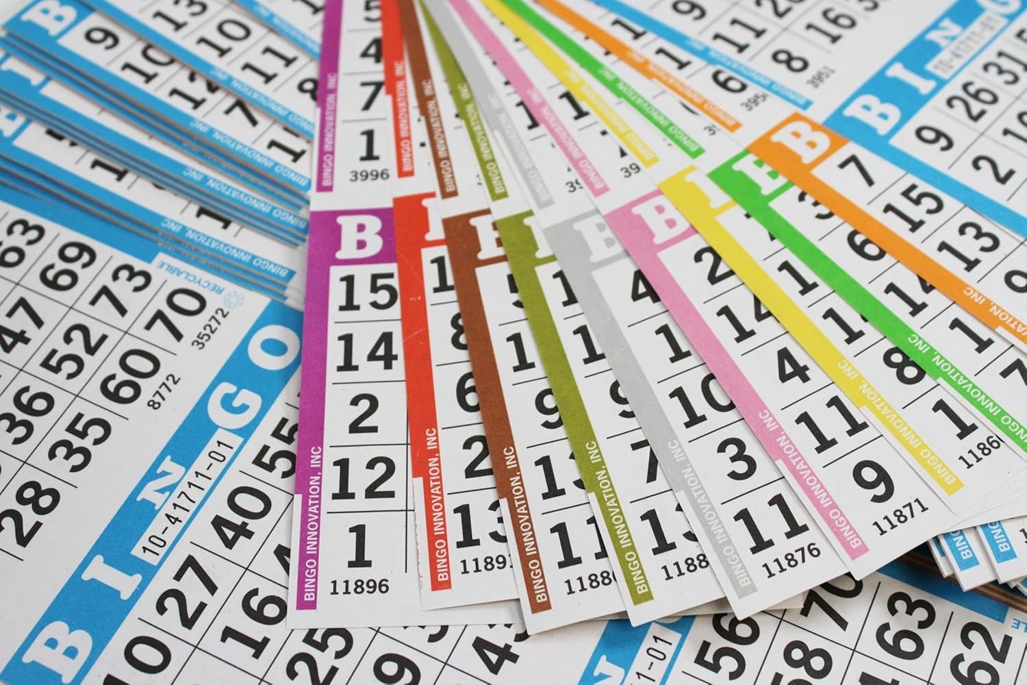 Bingo Books – 3 Faces, 10 Pages Each, 100 Disposable Game Books – Bold Dauber Sh