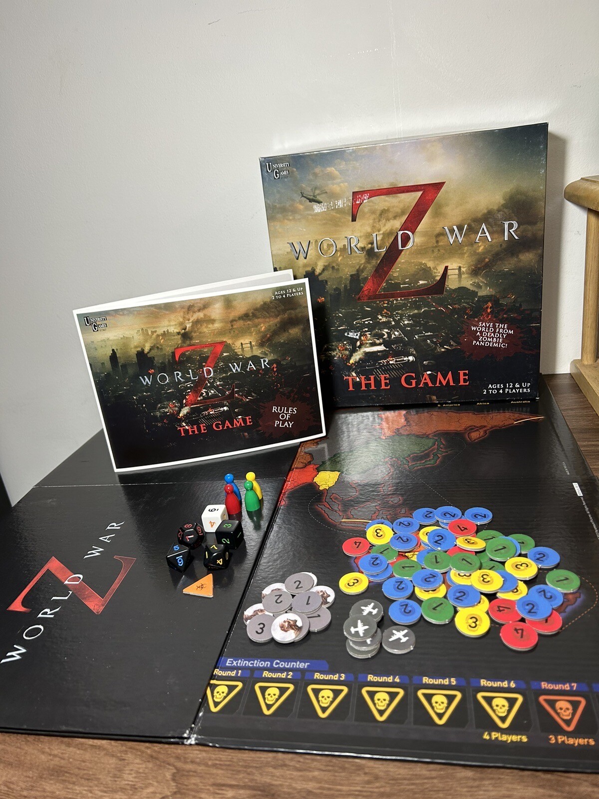 World War Z The Game Zombie Pandemic 2013 Paramount University Games Incomplete