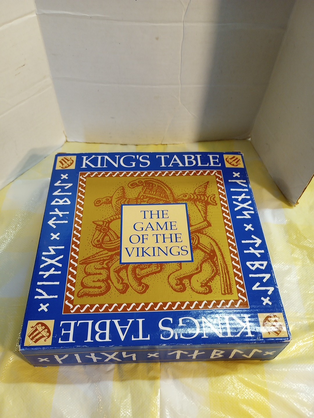 King’s Table Tablut The Game of Vikings Wood Wooden Board Game
