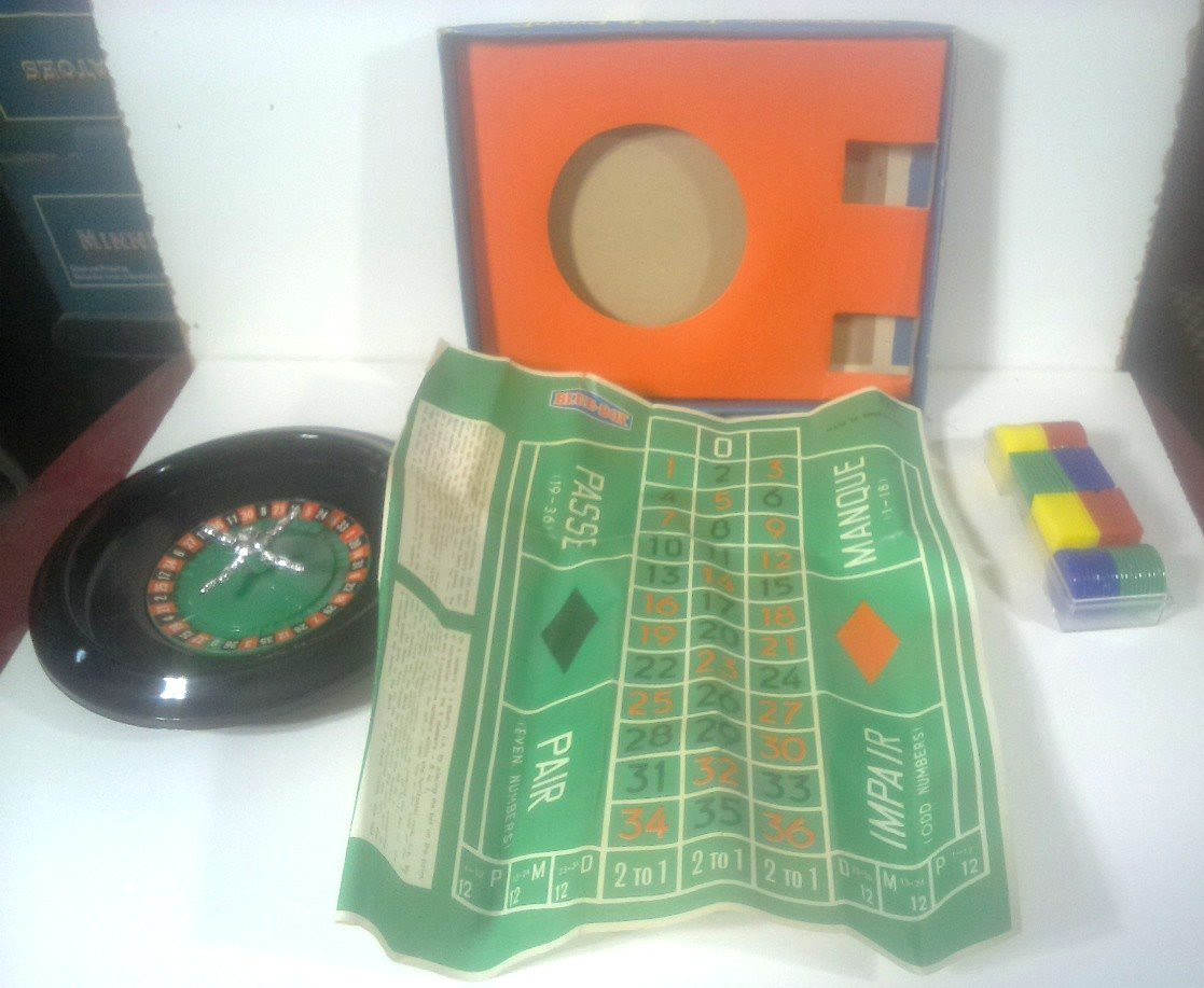 Blue Box Roulette Wheel Game #6082 Tabletop 1970s Casino Gambling Game Set VTG