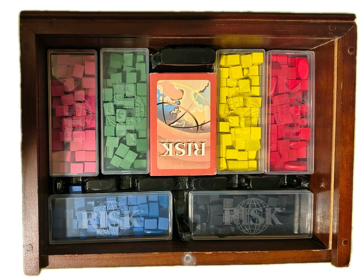 Risk Game Vintage Collection Wooden Book Shelf Box Complete W/Instructions 2005