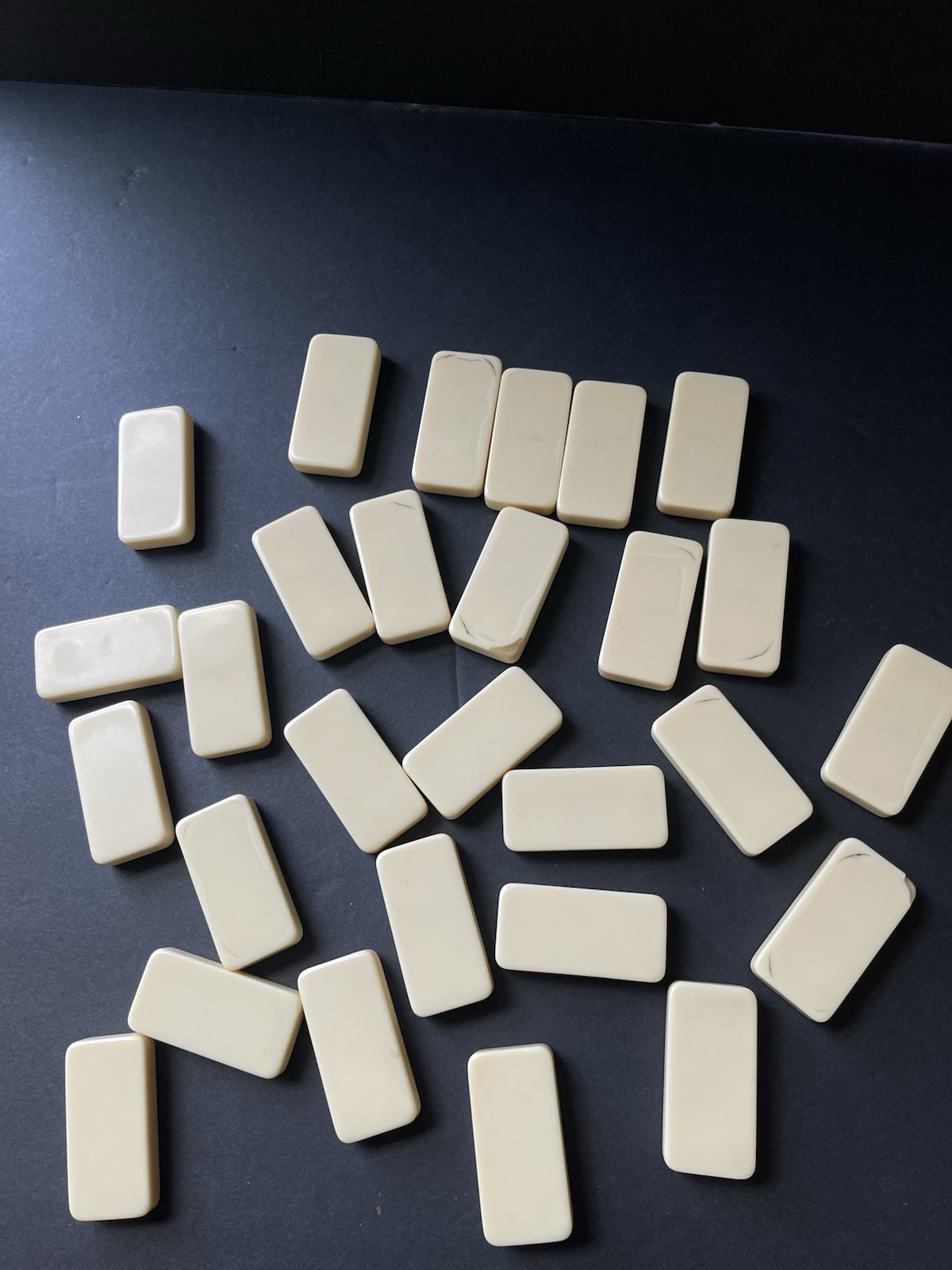 Vintage Double Six Standard Dominoes Set Of 28 Vinyl Case Game