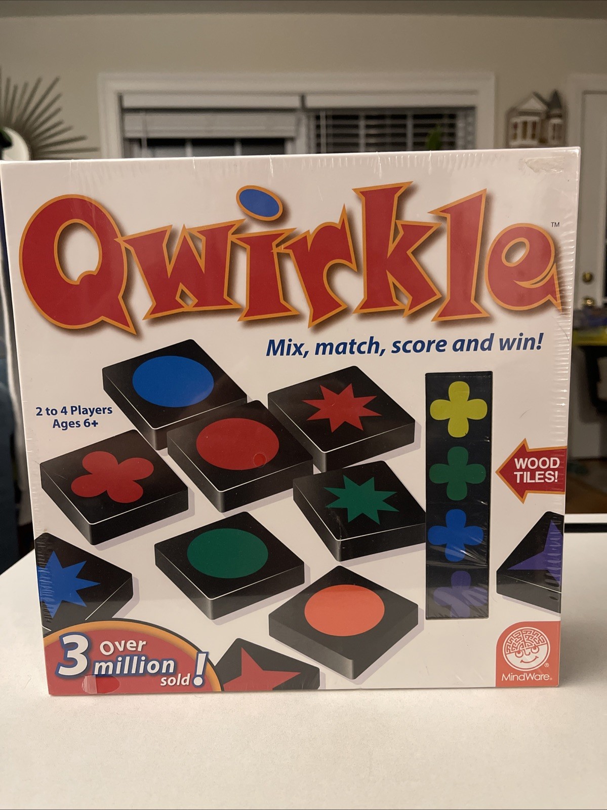 Qwirkle Strategy Wood Tile Board Game 2-4 Players Ages 6+ NEW SEALED