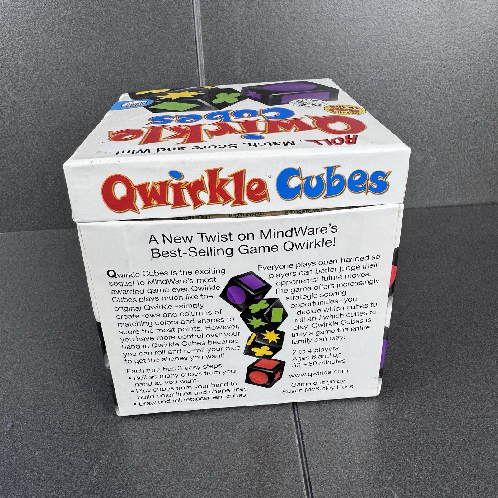 Qwirkle Cubes Strategy Game MindWare 90 Cubes 2009 Roll Match Score & Win Dice