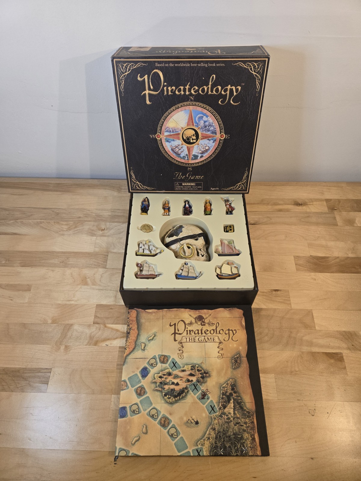 PIRATEOLOGY The Game 100% Complete Original Box Sababa Toys 2007 Board Game
