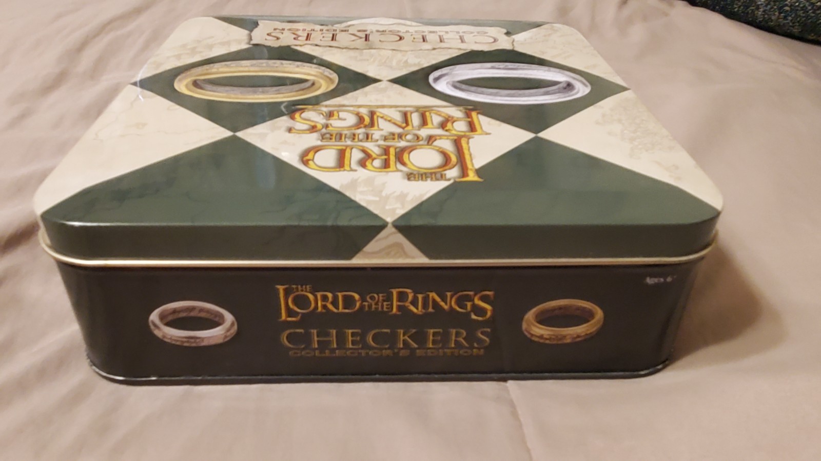 Lord of the Rings Checkers Collector’s Edition Complete Game New opened box LOTR