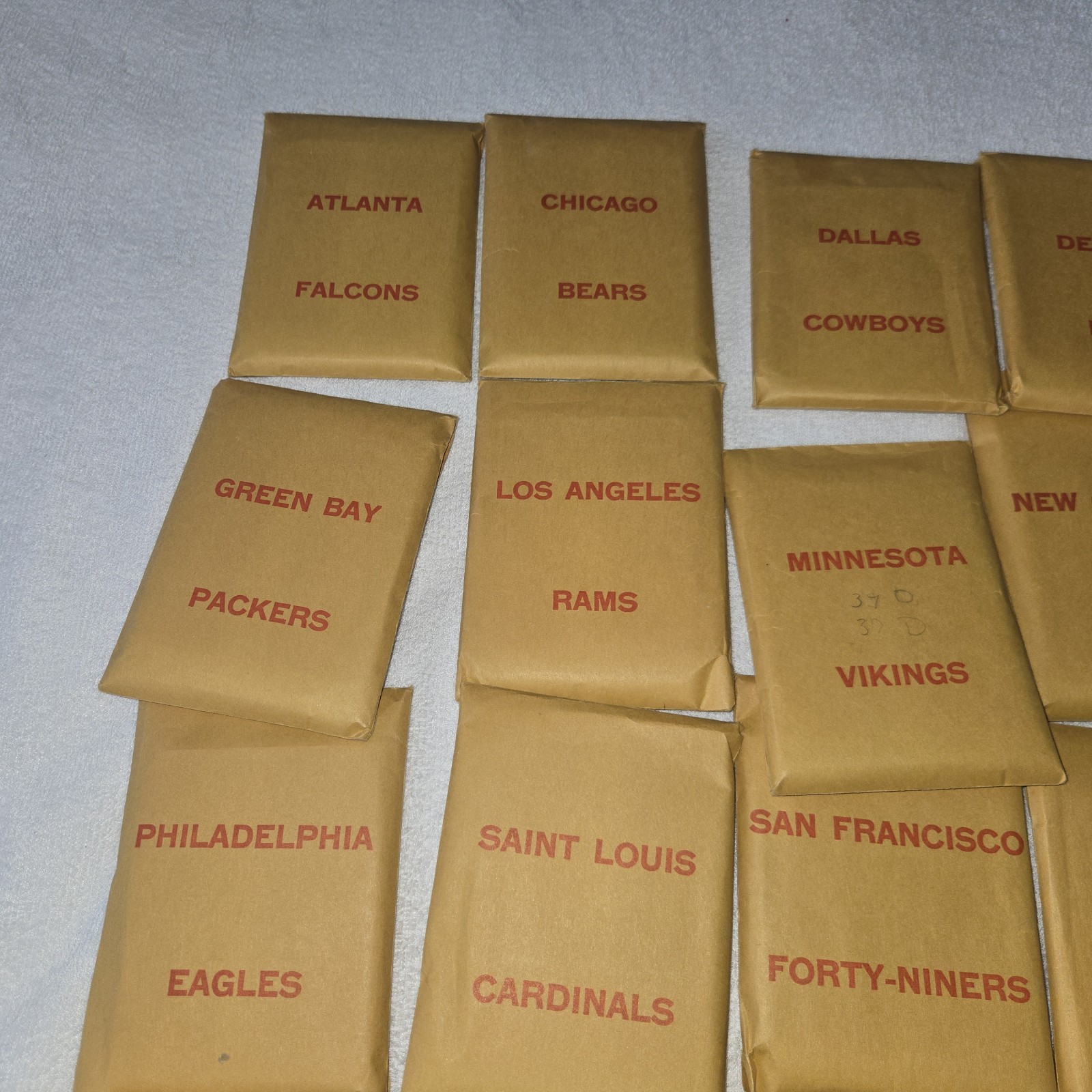 NICE Vintage 1980 APBA Pro League Football Board Game Complete Team Packs, Box