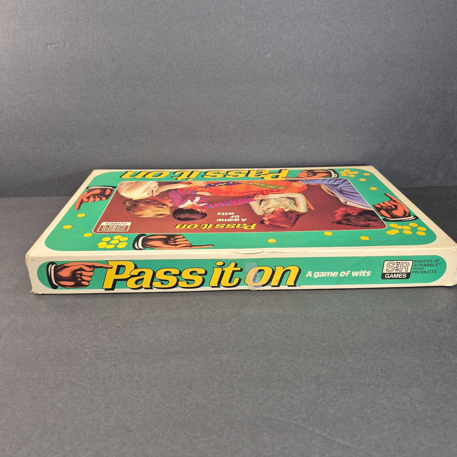 Vintage Selchow & Righter Pass It On Game A Game of Wits 1978