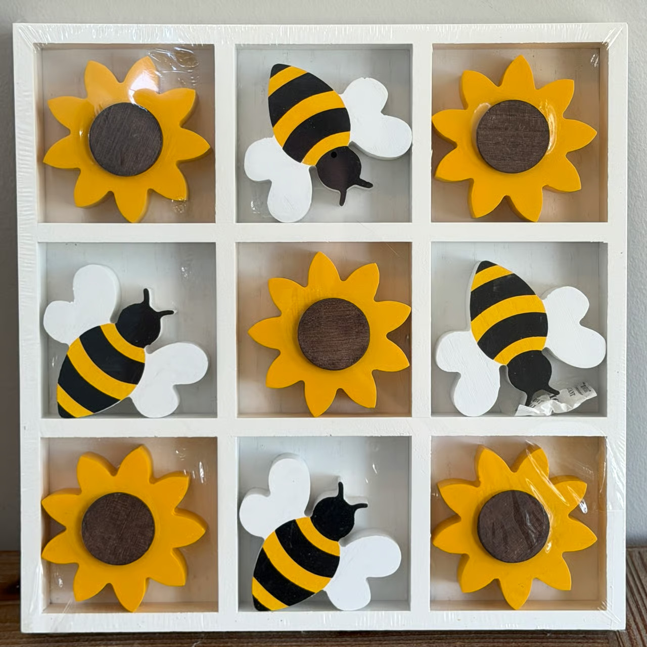 Wooden Bumble Bee and Sunflower Tic Tac Toe Board Home Decor NEW!