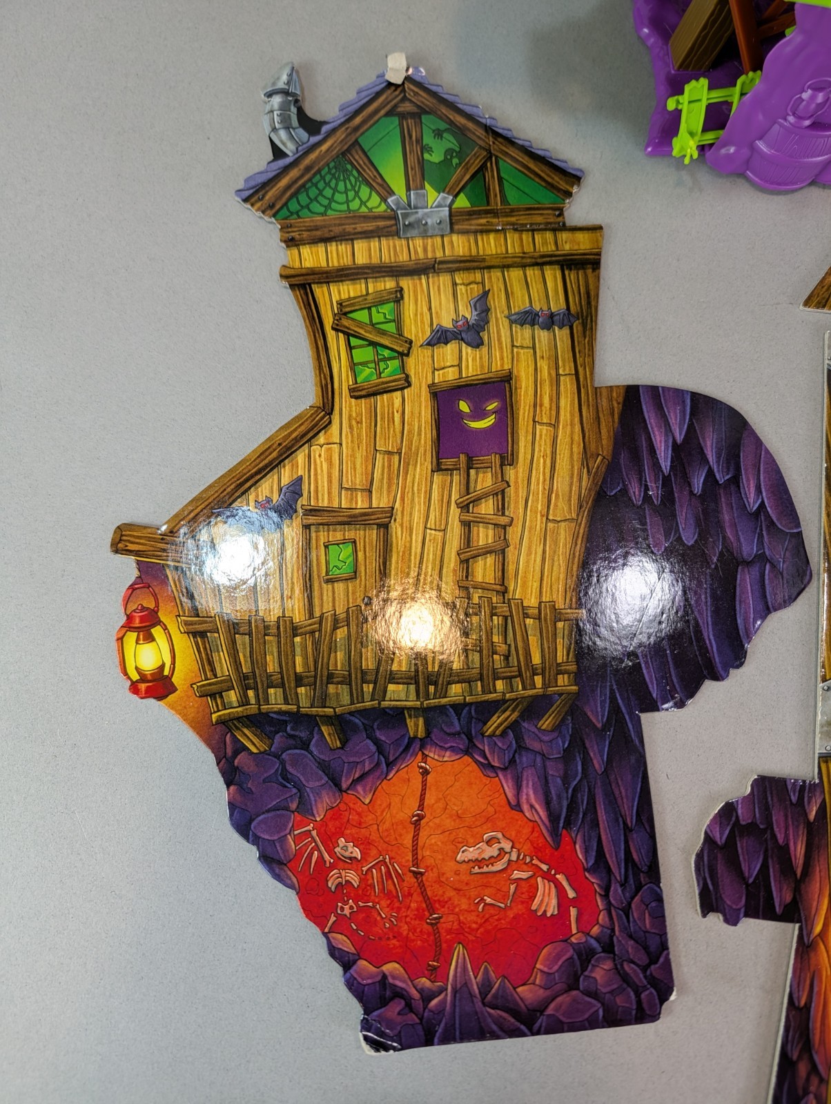 Scooby Doo 2013 Pressman Mystery Mine Board Game
